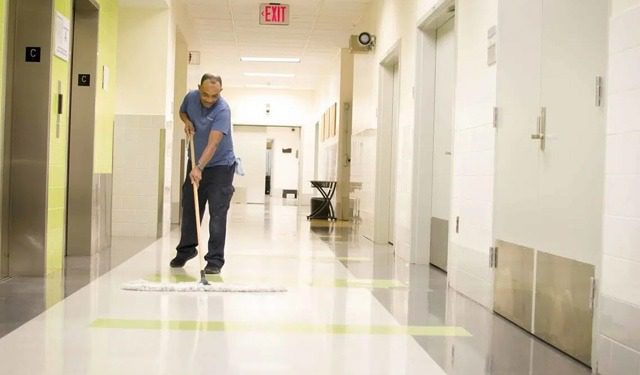 commercial-floor-cleaning-services